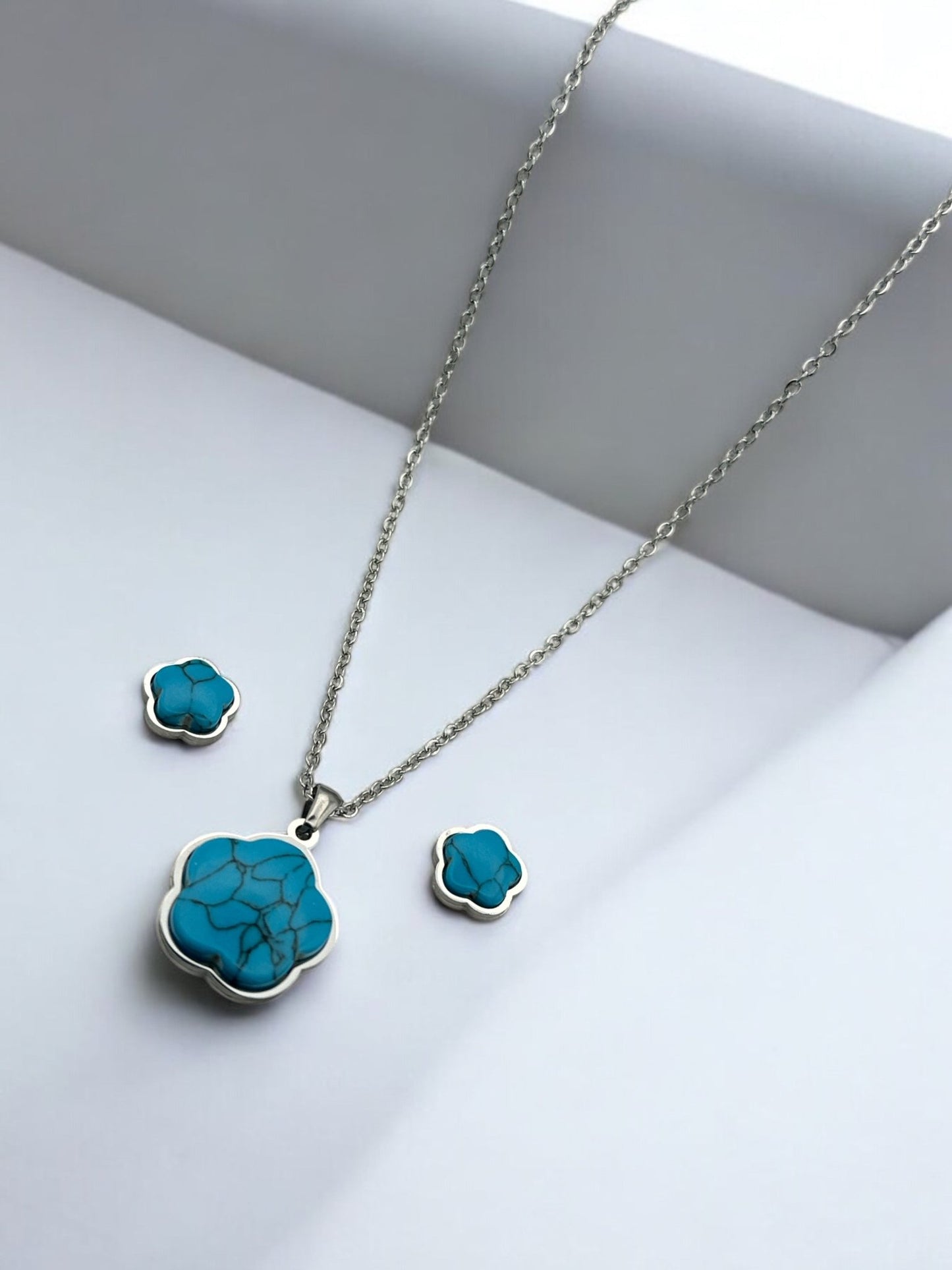 Stainless Steel Turquoise Flower Jewellery Set - Necklace & Earrings - Fatisha Boutique
