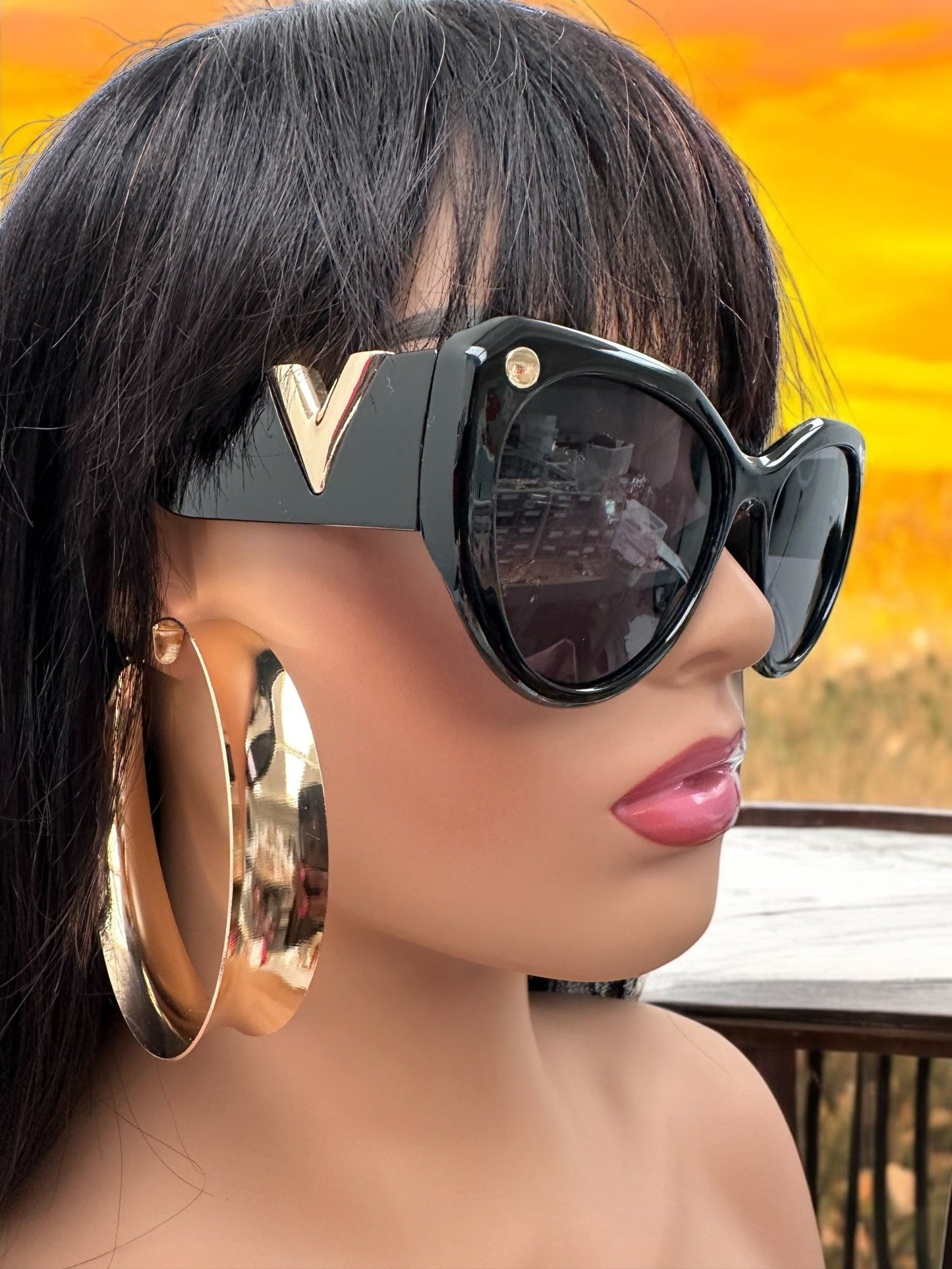 Trendy Oversized UV400 Sunglasses – Bold “V” Gold Accent - Fatisha Boutique