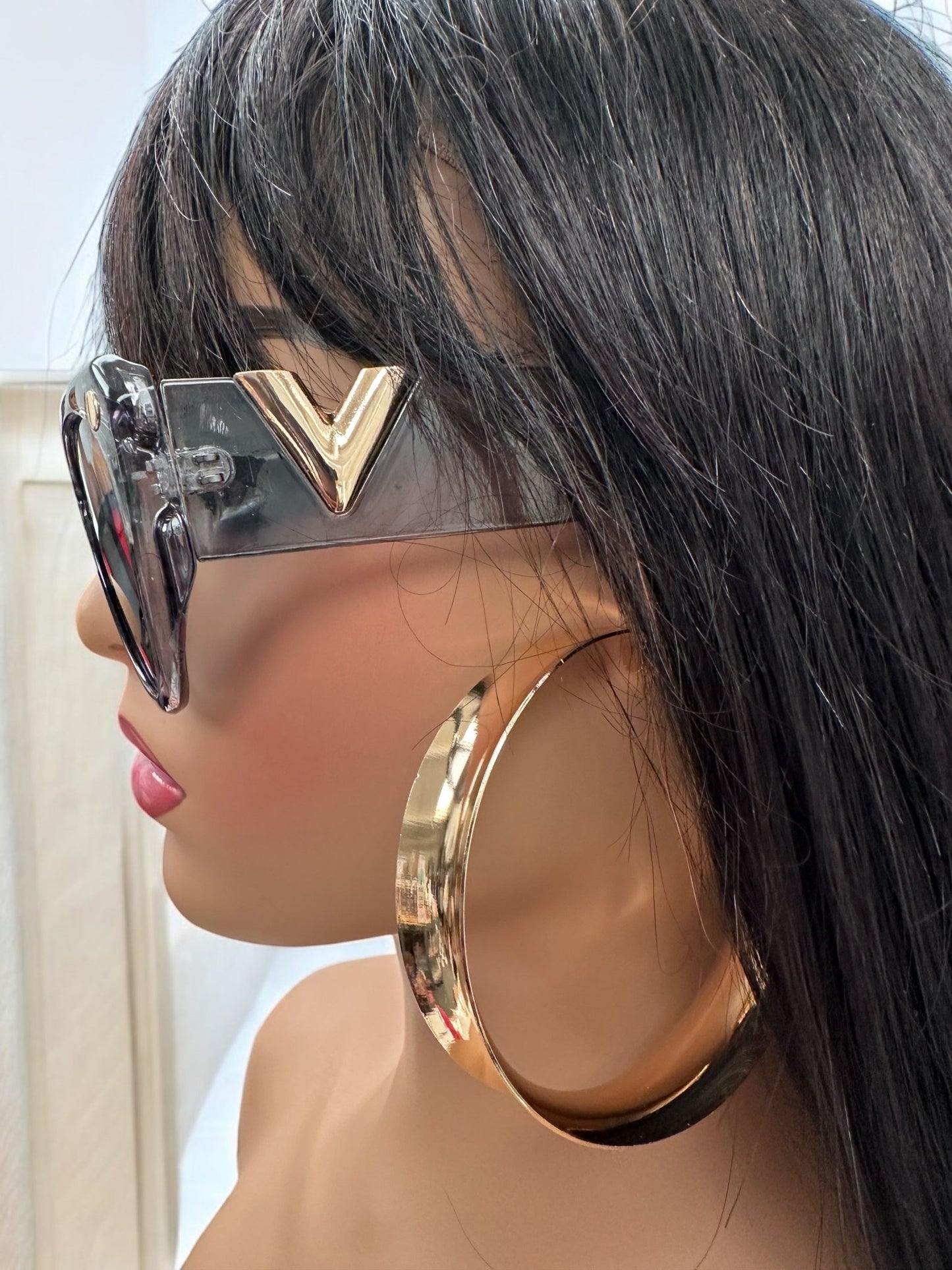 Trendy Oversized UV400 Sunglasses – Bold “V” Gold Accent - Fatisha Boutique