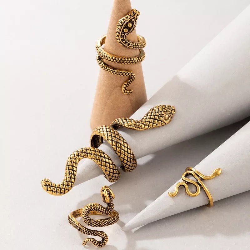 Bohemian 4 Pieces Snakes Statement Rings Set - Fatisha Boutique