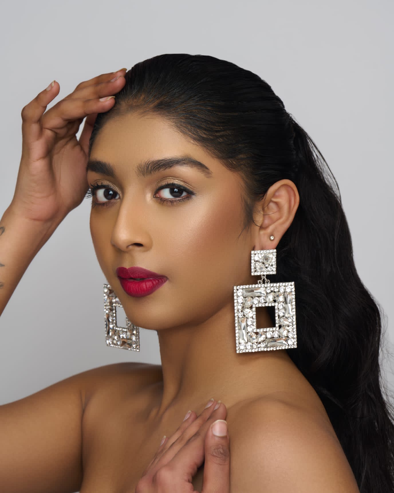 Elegant Oversized Square Rhinestone Statement Dangle Earrings - Fatisha Boutique