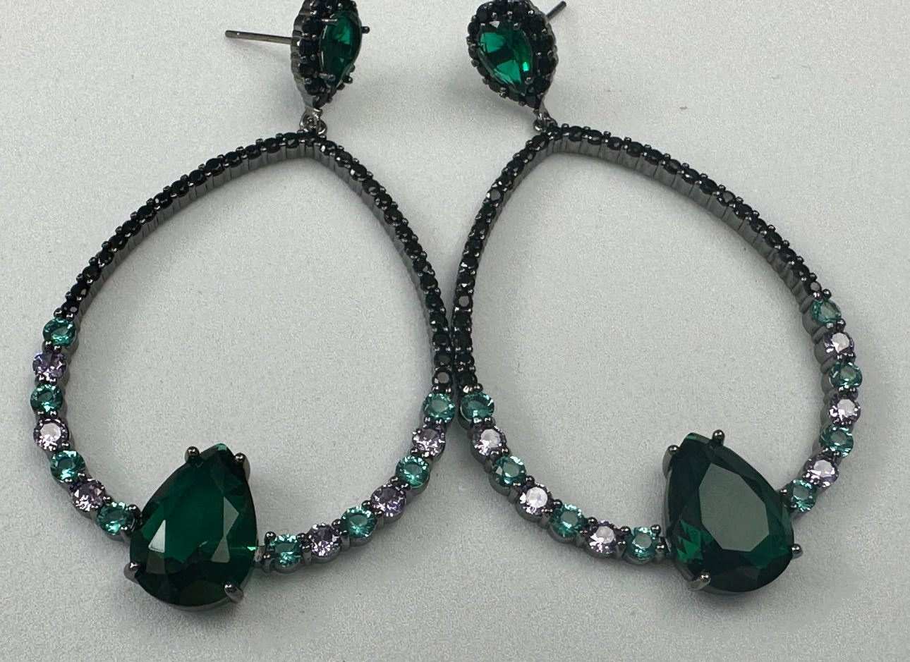 Elegant Vintage Style Rhinestone Teardrop Dangle Statement Earrings - Fatisha Boutique