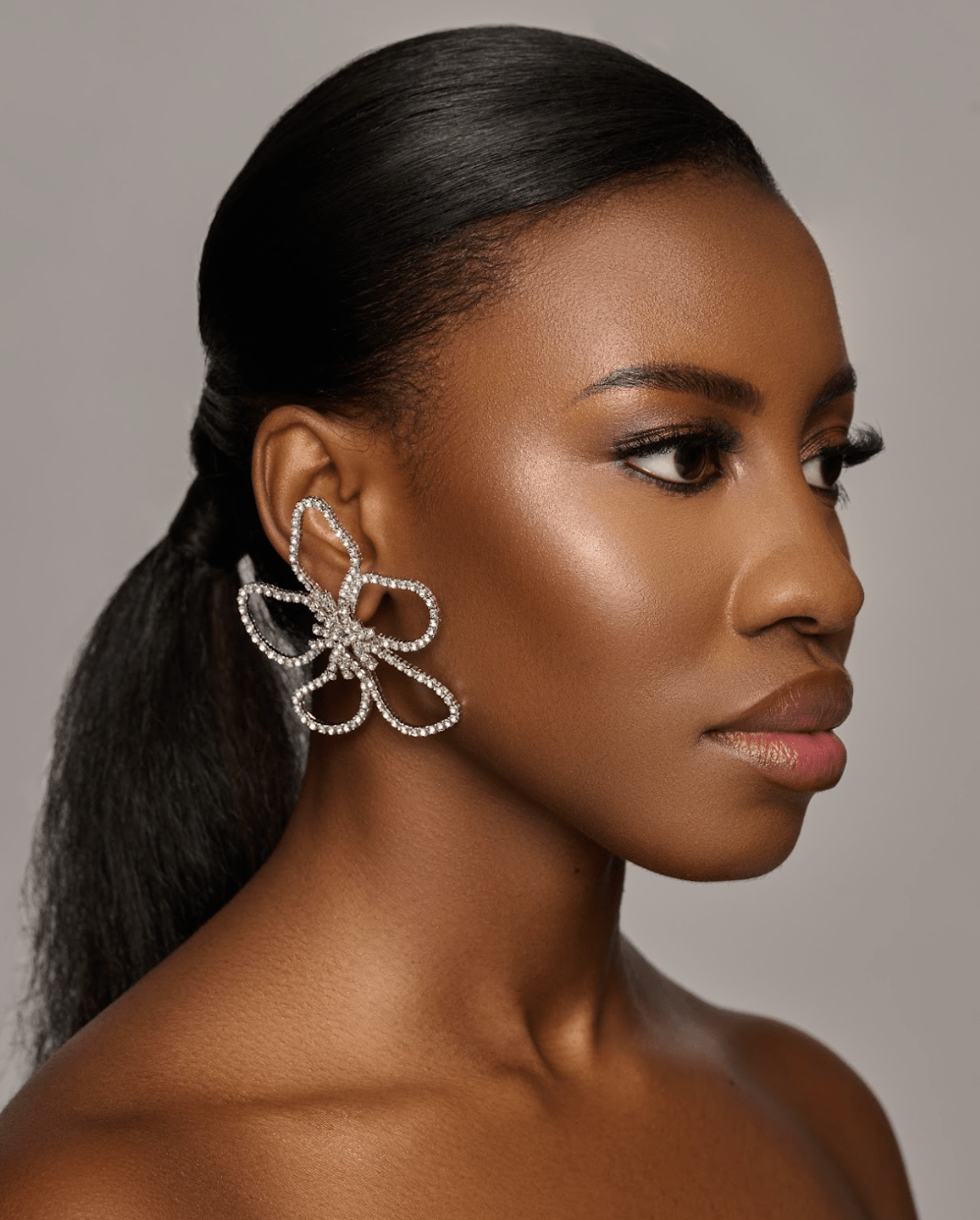 Oversized Rhinestone Flower Statement Stud Earrings - Fatisha Boutique