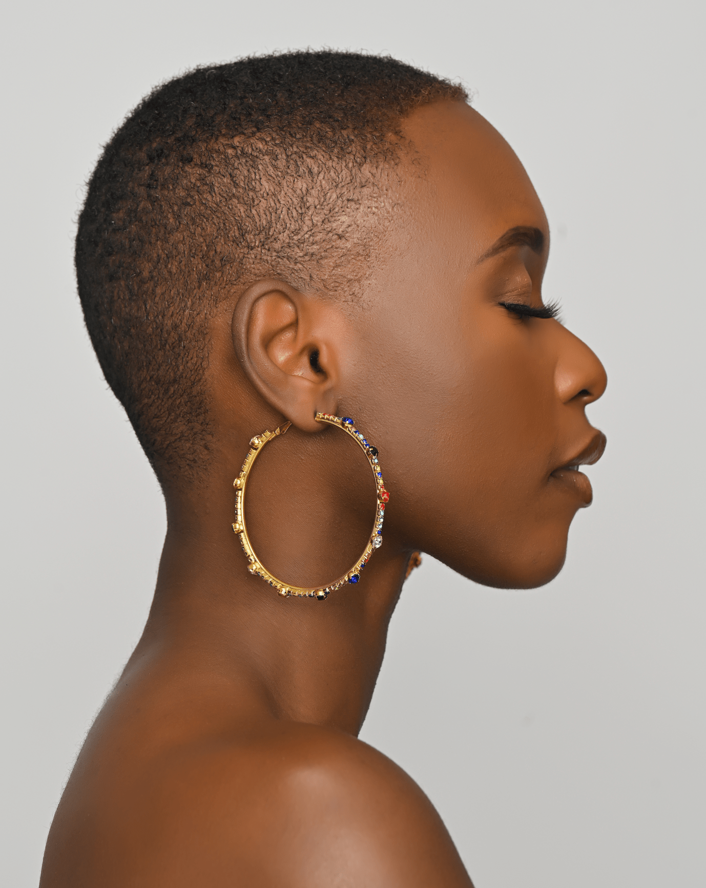 7CM Luxury Crystal Rhinestones Medium Statement Hoop Earrings - Fatisha Boutique
