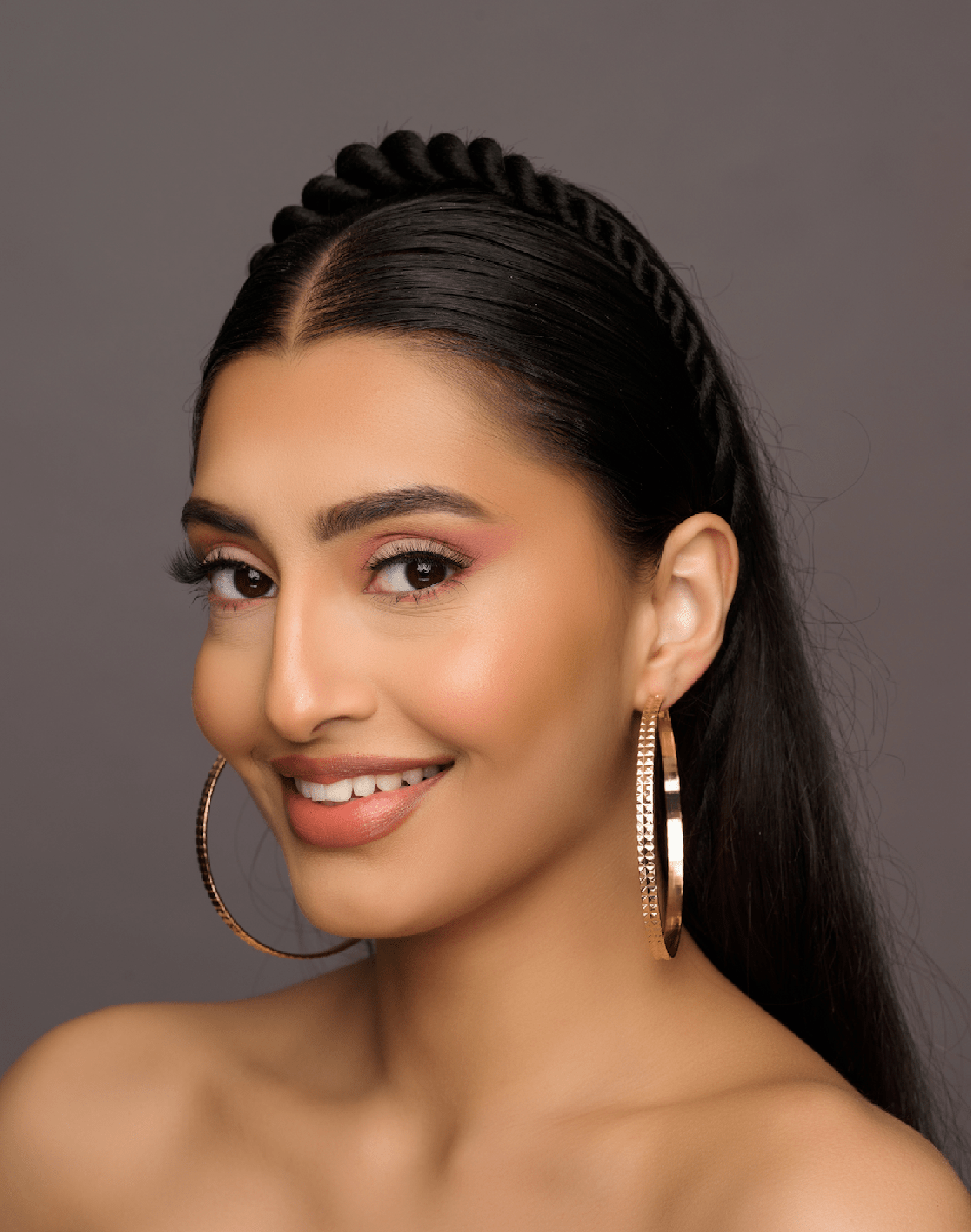 8CM Engraved Round Circle Statement Hoop Earrings - Fatisha Boutique