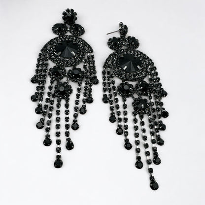 Glamorous Luxury Chandelier Earrings – Crystal Drop Statement Sparkle