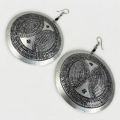 Engraved Silver Aluminium Round Earrings – Lightweight Afrocentric Dangle Jewellery UK - Fatisha Boutique #