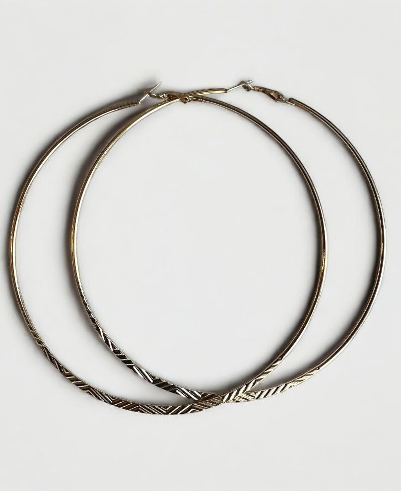 Oversized 12CM Engraved Statement Hoop Earrings – Large Bold Fashion Hoops in Gold or Silver - Fatisha Boutique #