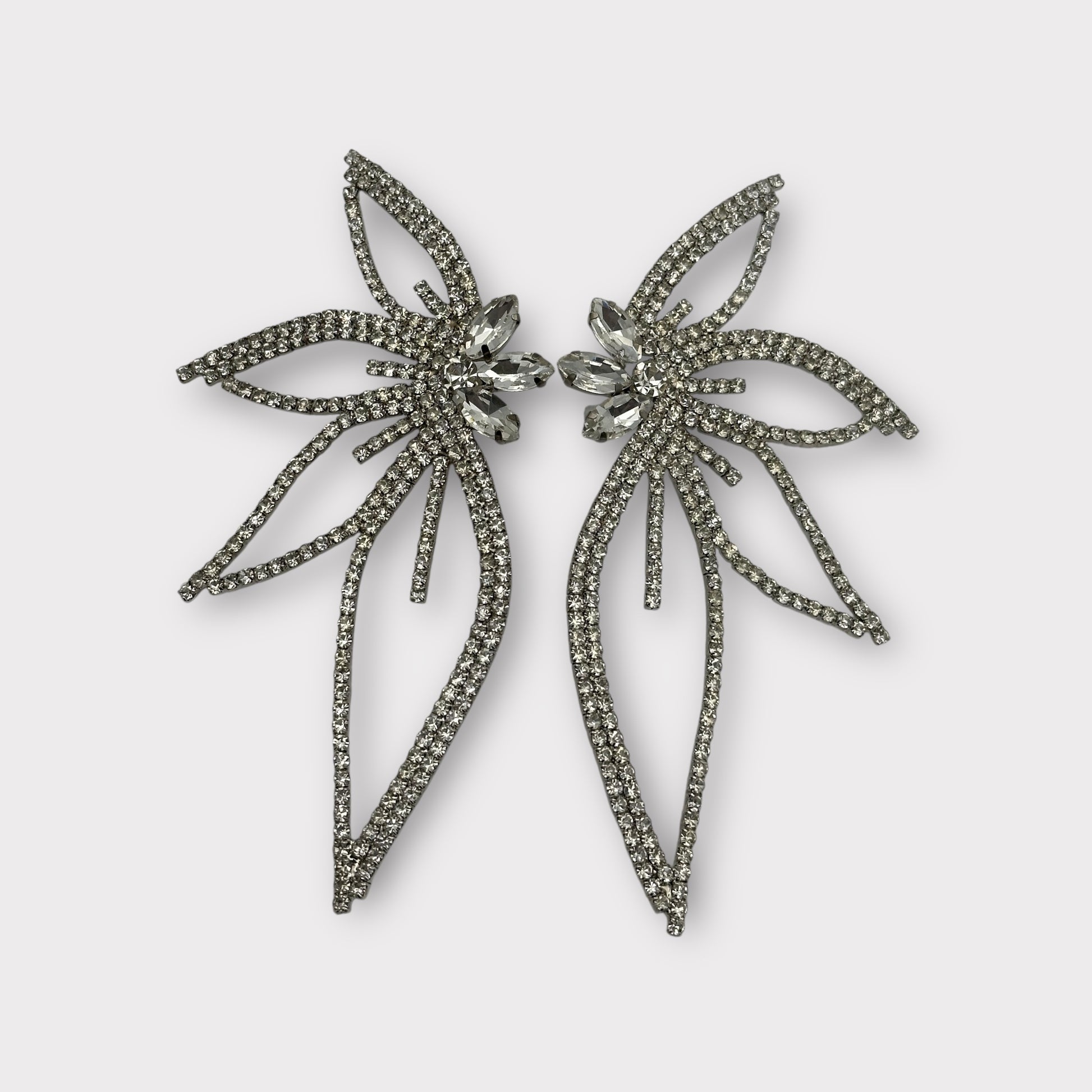 Elegant Crystal Flower Statement Earrings – Lightweight Glam Jewellery for Special Occasions - Fatisha Boutique #