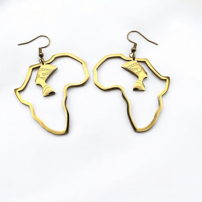Medium Africa Map Earrings with Queen Nefertiti – Gold or Silver