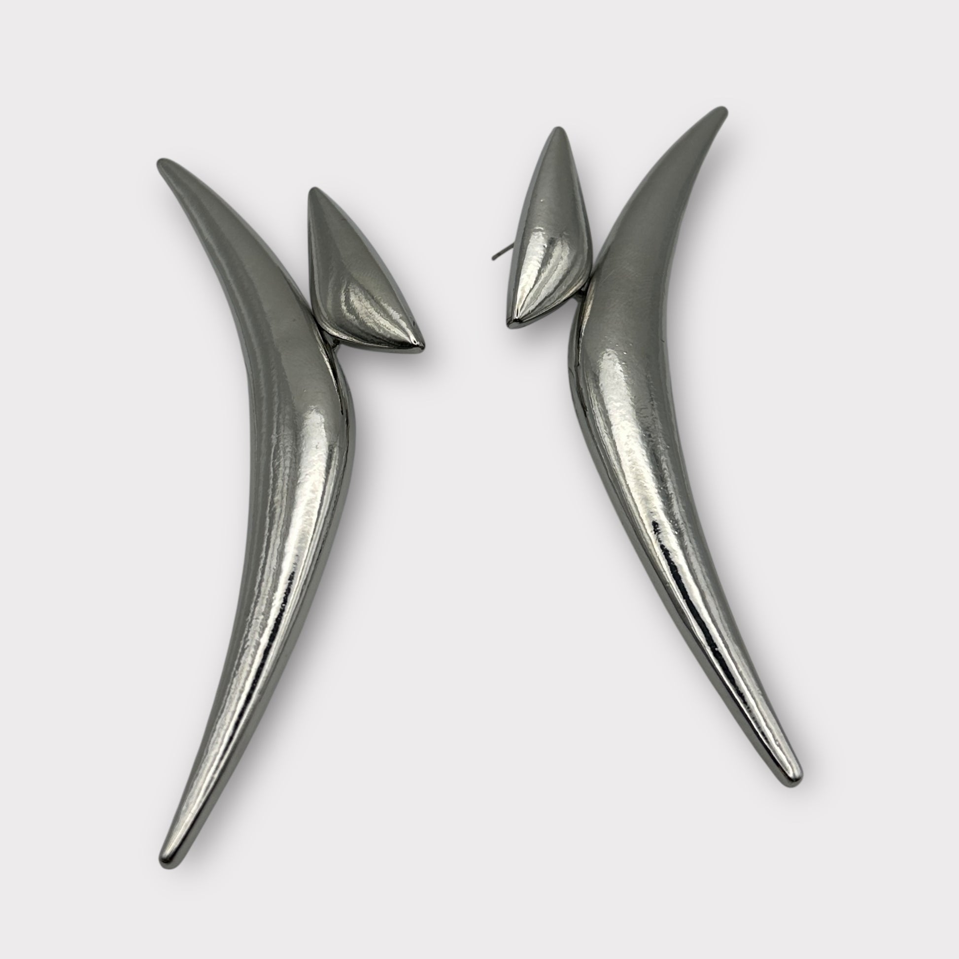 Bold Sculptural Gold & Silver Statement Earrings – Modern Avant-Garde Jewellery - Fatisha Boutique #
