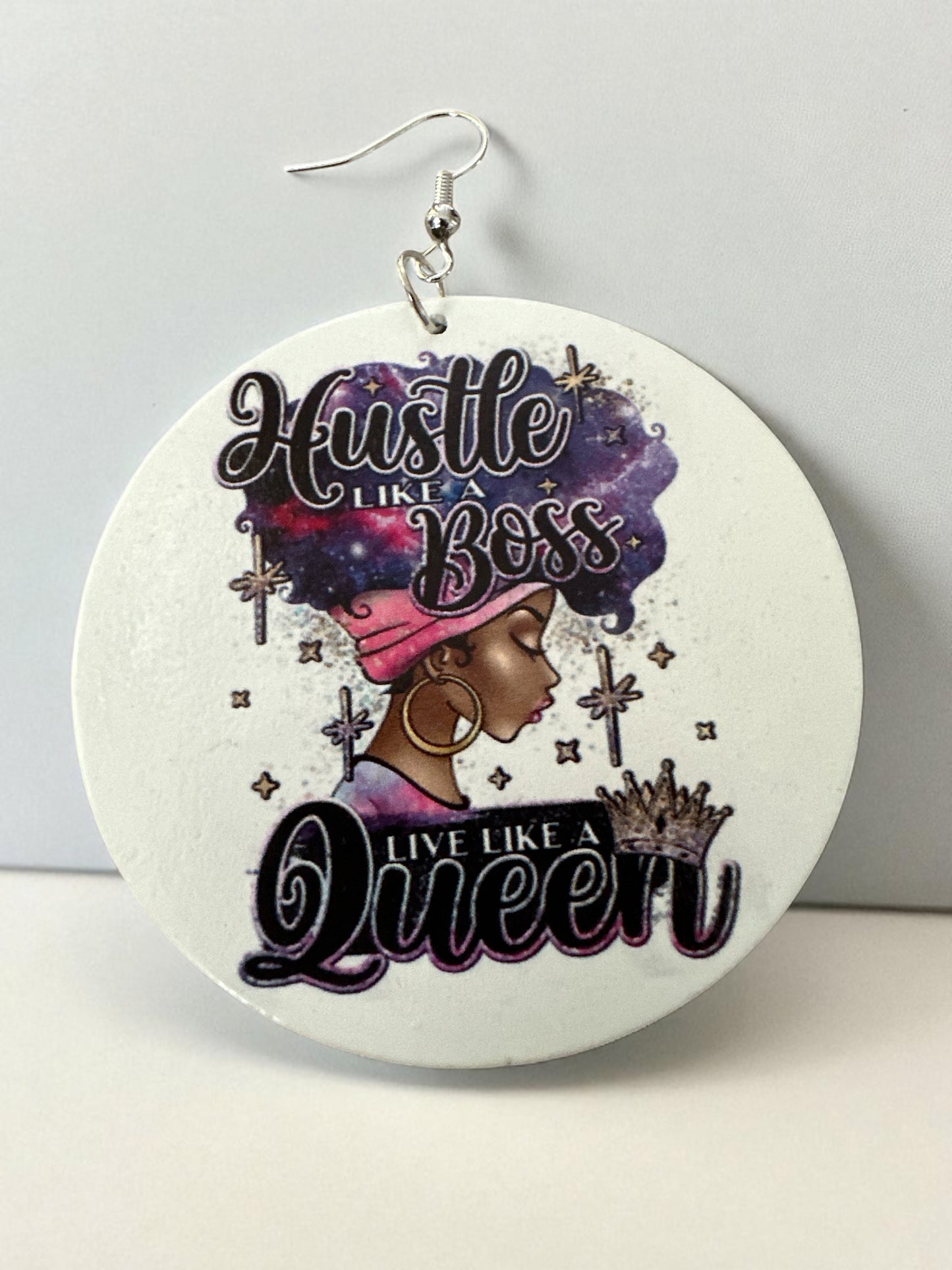 Double-Sided "Hustle Like a Boss, Live Like a Queen" Wooden Earrings – Afrocentric Statement Jewellery - Fatisha Boutique #