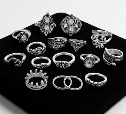 Bohemian 16-Piece Silver Ring Set – Vintage Crystal Statement Jewellery - Fatisha Boutique #