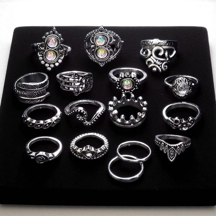 Bohemian 16-Piece Silver Ring Set – Vintage Crystal Statement Jewellery - Fatisha Boutique #