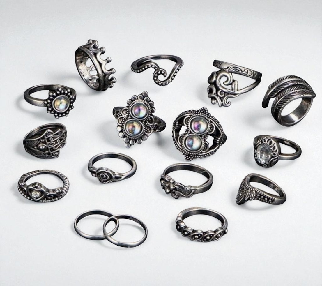 Bohemian 16-Piece Silver Ring Set – Vintage Crystal Statement Jewellery - Fatisha Boutique #