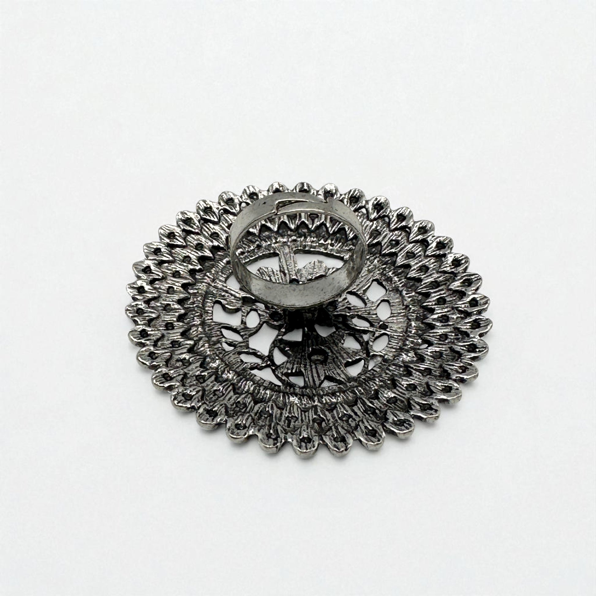 Vintage Boho Oversized Statement Ring – Antique Gold & Silver, 5cm Mandala Design - Fatisha Boutique #