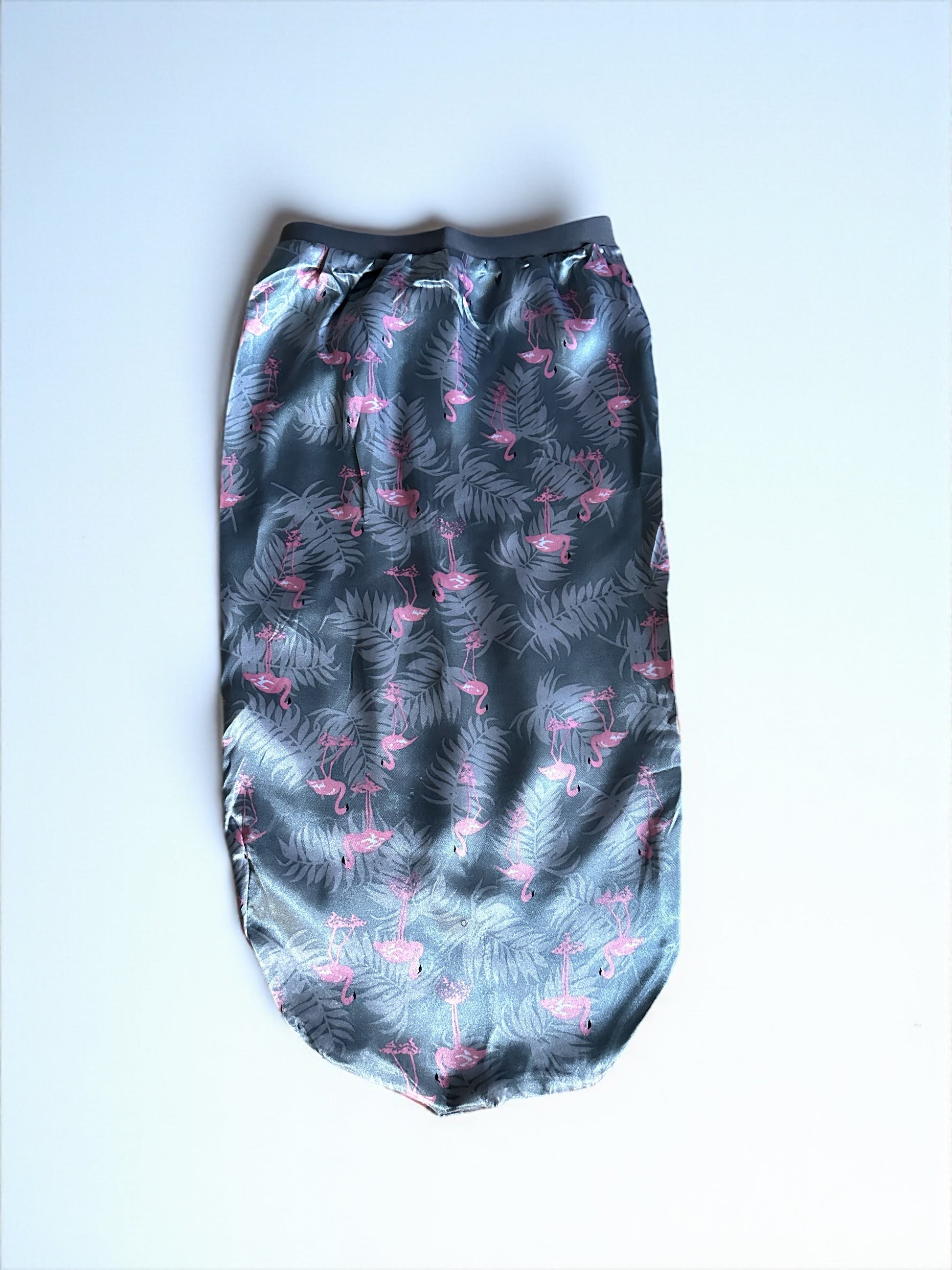 Flamingo Print Satin Silk Long Bonnet Cap – Lightweight Sleep Cap for Braids & Long Hair - Fatisha Boutique #