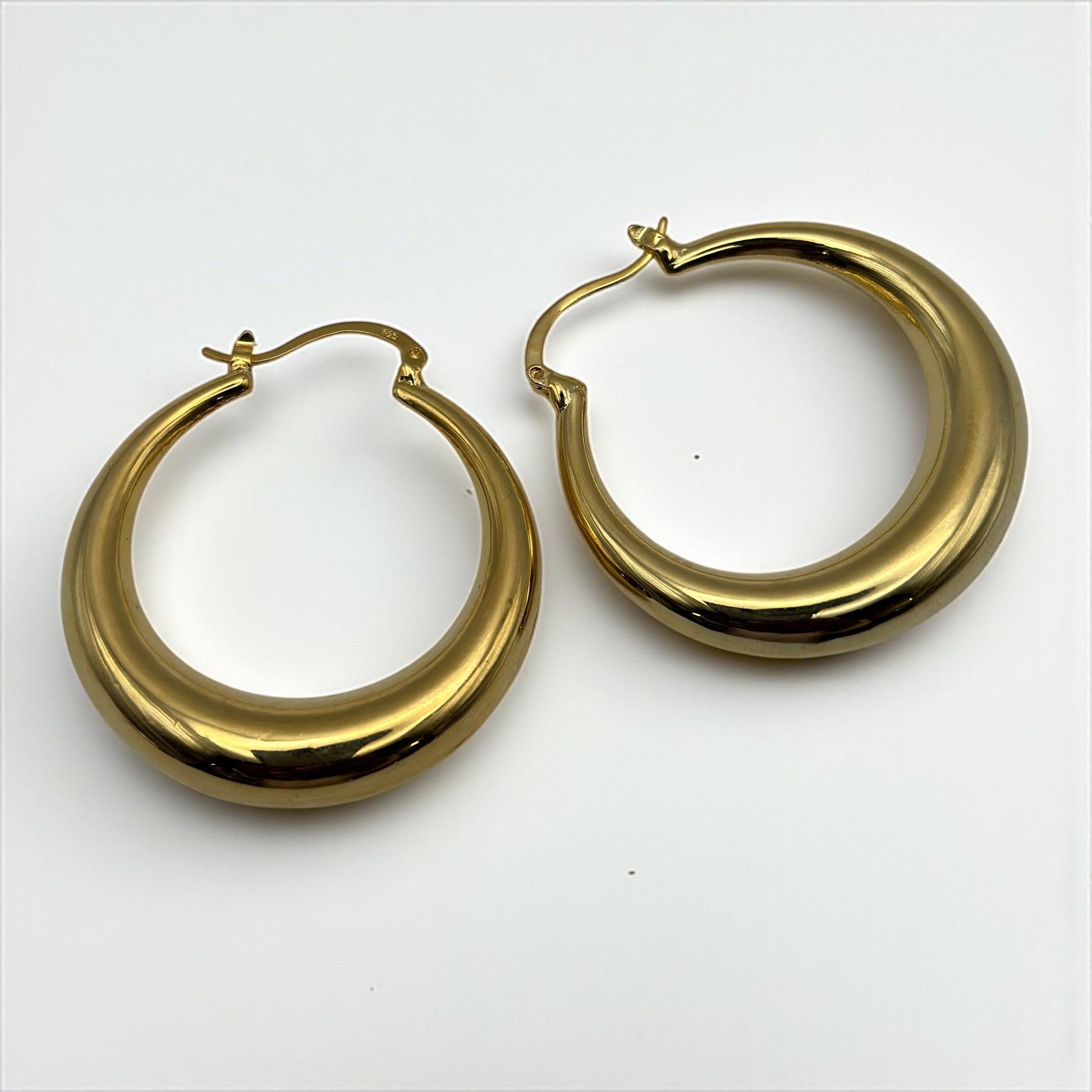 4CM Chunky Statement Hoop Earrings – Bold Gold & Silver Fashion Hoops - Fatisha Boutique #