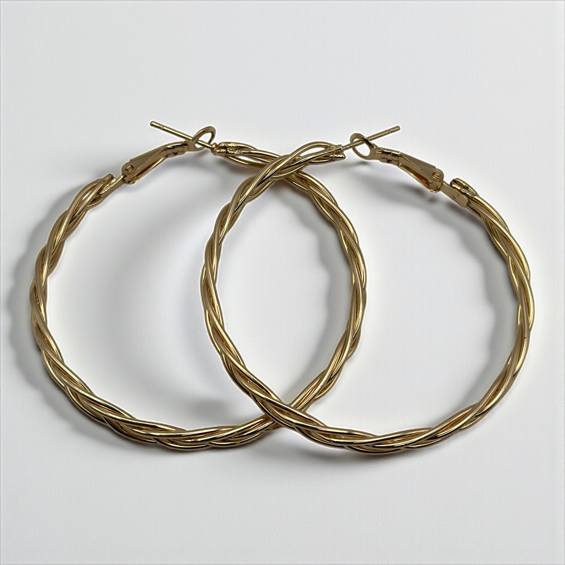 5CM Statement Hoop Earrings – Bold Twisted Gold & Silver Fashion Hoops - Fatisha Boutique #