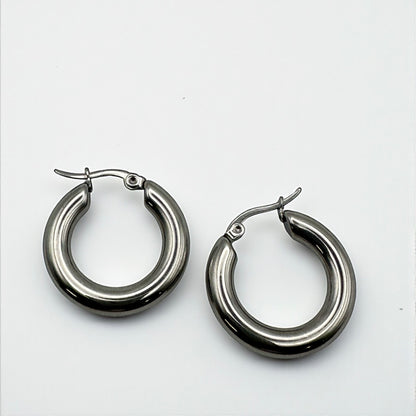 Stainless Steel Hoop Earrings – Minimalist Unisex Small Everyday Hoops in Gold & Silver - Fatisha Boutique #