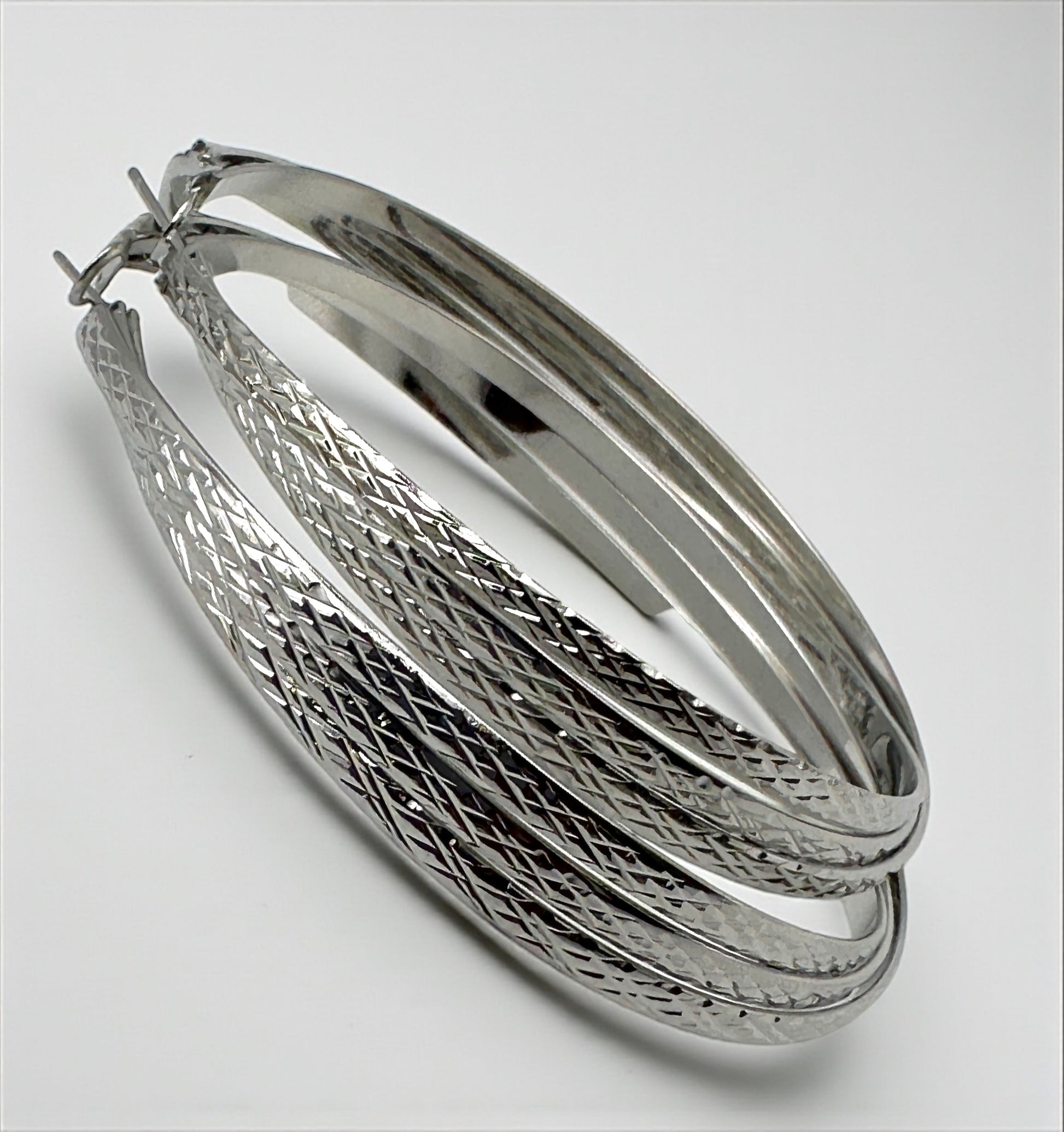 7cm Textured Chunky Hoop Earrings – Bold Lightweight Gold & Silver Fashion Jewellery - Fatisha Boutique #