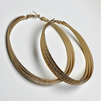 7cm Textured Chunky Hoop Earrings – Bold Lightweight Gold & Silver Fashion Jewellery - Fatisha Boutique #