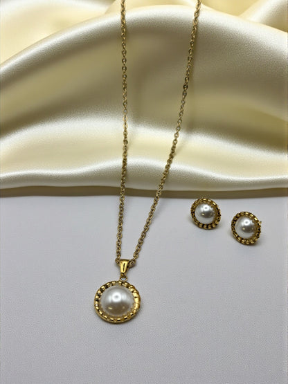 Elegant Pearl-Inspired Jewellery Set – Stainless Steel Necklace & Stud Earrings in Gold & Silver - Fatisha Boutique #