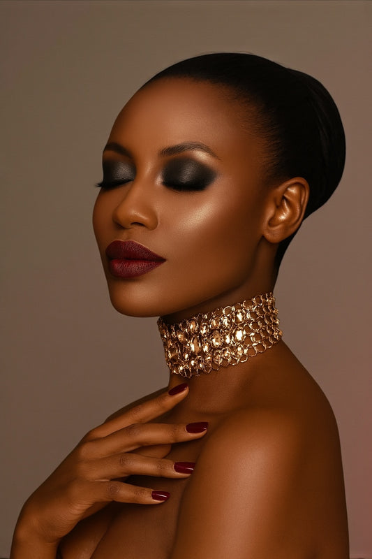 Elegant Chunky Rhinestone Choker Necklace – Statement Crystal Collar in Gold, Silver, Multicolour - Fatisha Boutique #