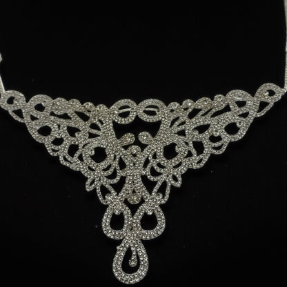 Elegant Sparkling Rhinestone Statement Choker Necklace – Gold & Silver Glamour - Fatisha Boutique #