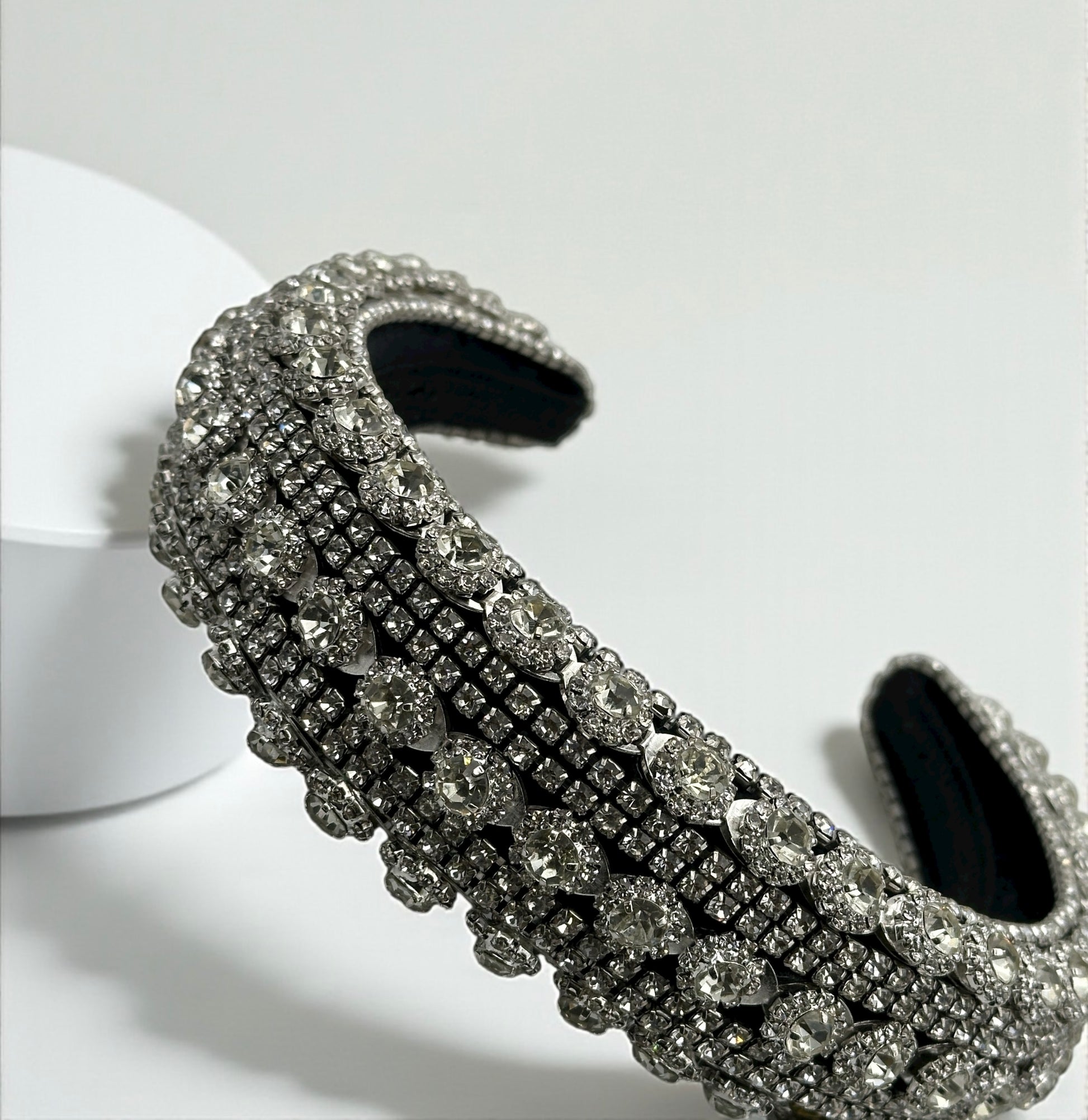 Luxury Silver Crystal Rhinestone Baroque Padded Headband – Statement Hair Accessory - Fatisha Boutique #
