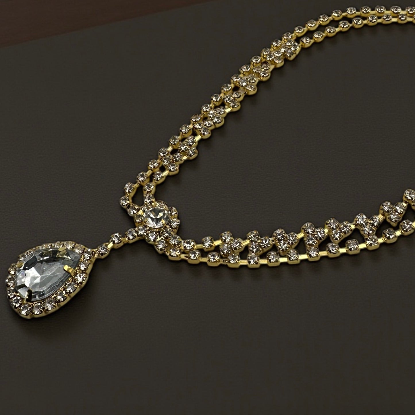 Elegant Bridal Crystal Head Chain Headpiece – Rhinestone Forehead Jewelry in Gold & Silver - Fatisha Boutique #