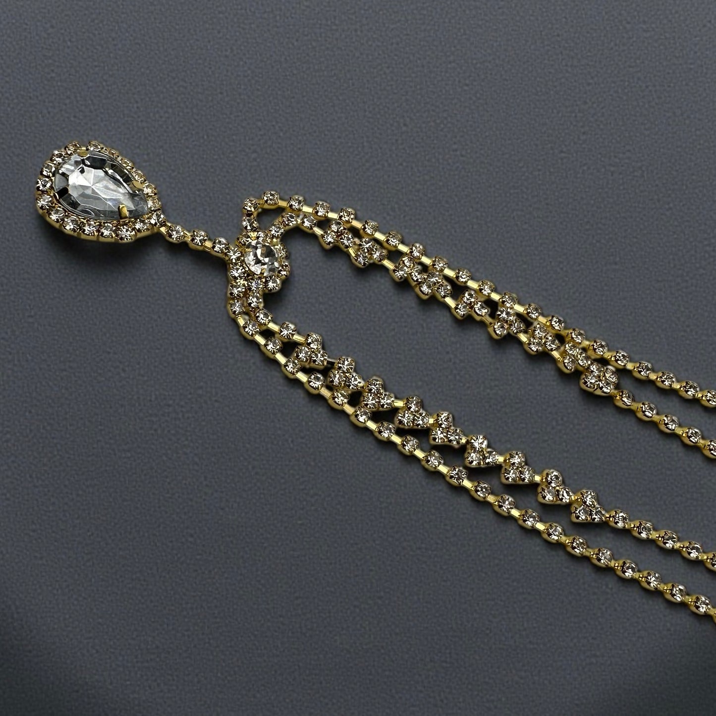 Elegant Bridal Crystal Head Chain Headpiece – Rhinestone Forehead Jewelry in Gold & Silver - Fatisha Boutique #