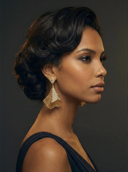 Elegant Crystal Filigree Fan Earrings | Gold & Silver Statement Drops