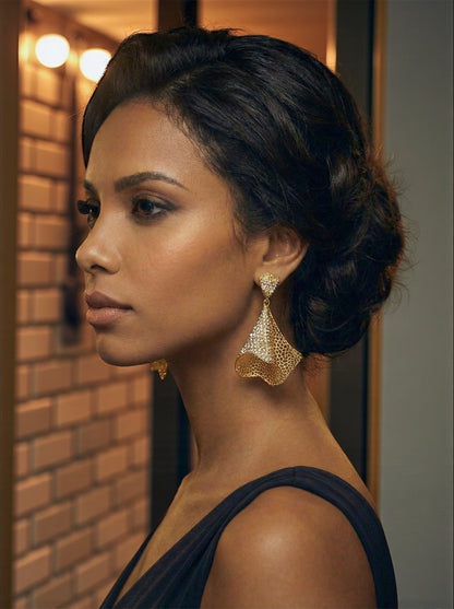 Elegant Crystal Filigree Fan Earrings | Gold & Silver Statement Drops