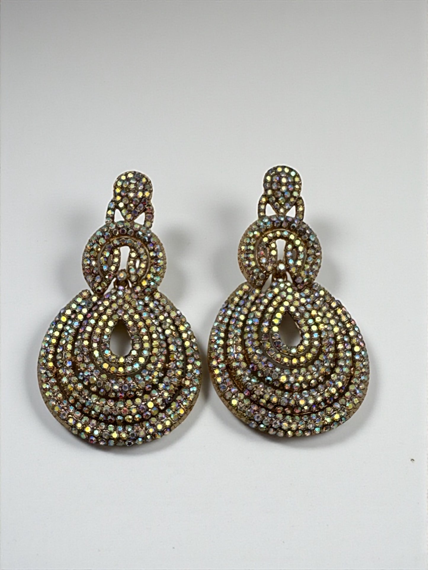 Elegant Long Glamorous Statement Diamante Teardrop Rhinestone Earrings – Gold & Silver - Fatisha Boutique #