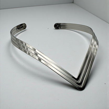 Classic Layered V-Shape Metal Collar Choker Necklace – Gold & Silver Statement Jewellery