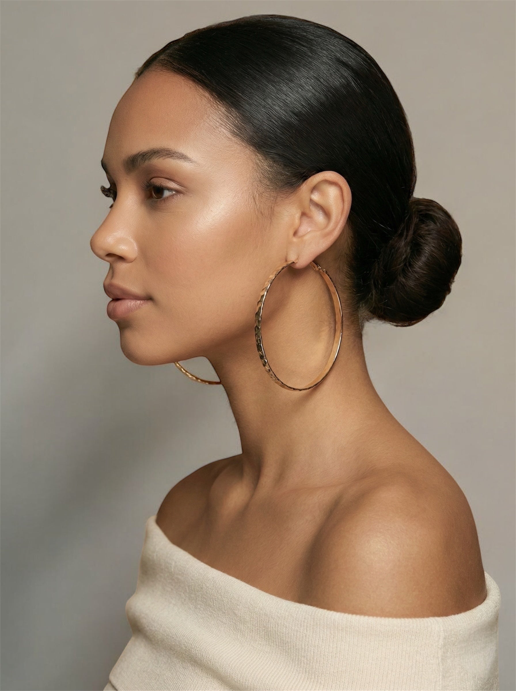 8cm Hammered Hoop Earrings – Bold Textured Statement Hoops - Fatisha Boutique #