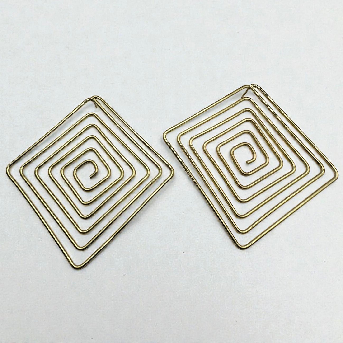 Handcrafted Spiral Square Brass Statement Earrings – African Geometric JewelleryHandcrafted Spiral Square Brass Statement Earrings – African Geometric Jewellery - Fatisha Boutique #