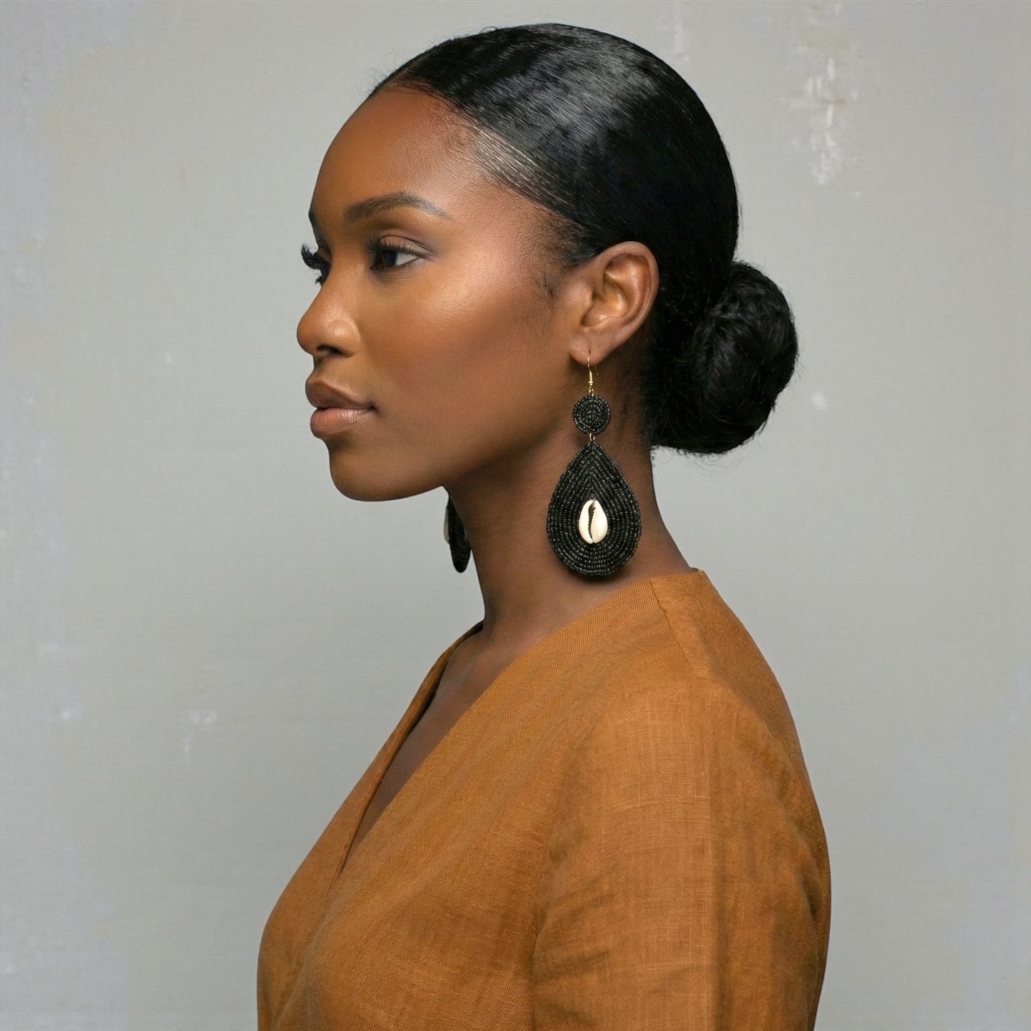 Handmade Black Cowrie Shell Beaded Earrings – African Ethnic Statement Drop Jewellery - Fatisha Boutique #