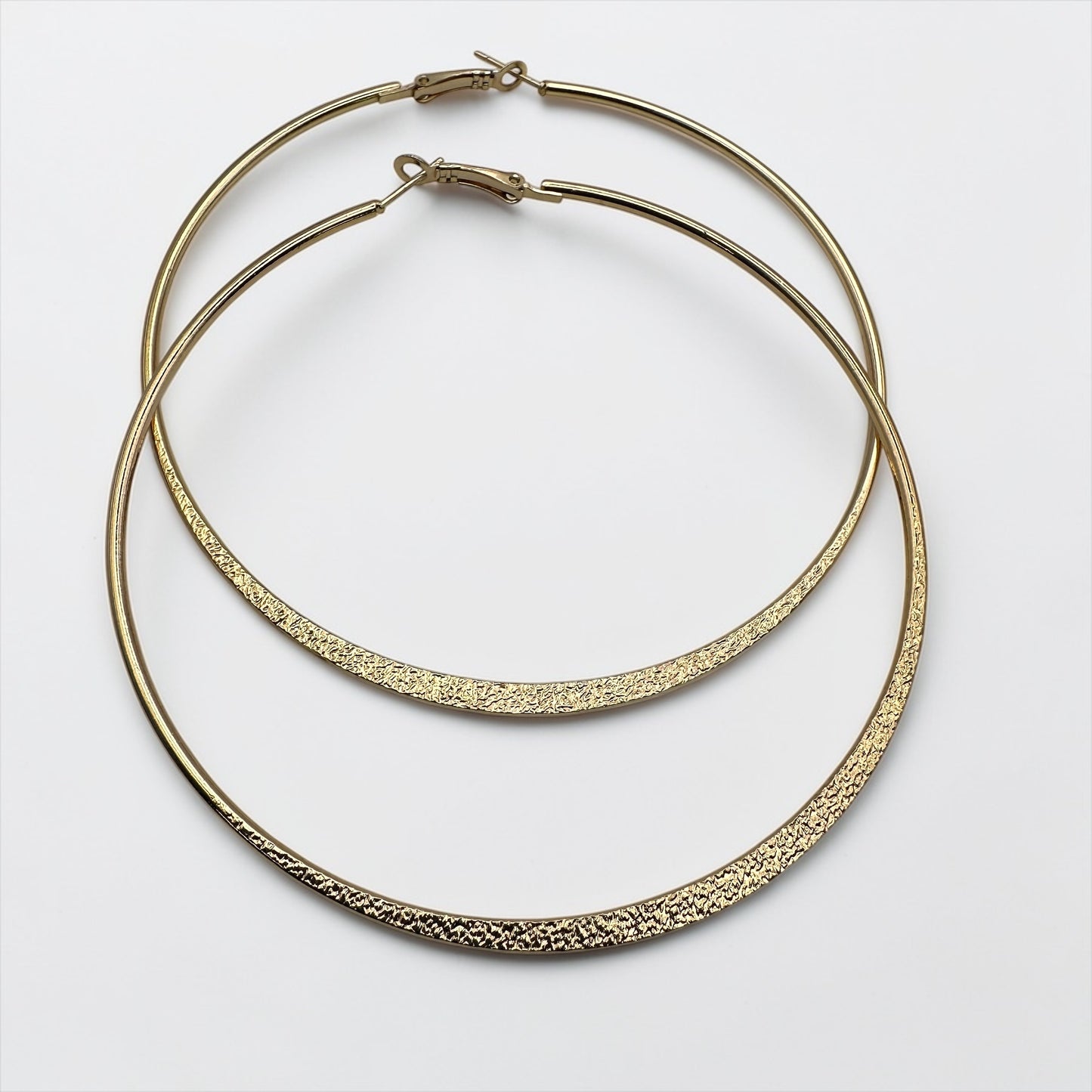 9cm Minimal Engraved Hoop Earrings – Gold & Silver Statement Hoops - Fatisha Boutique #