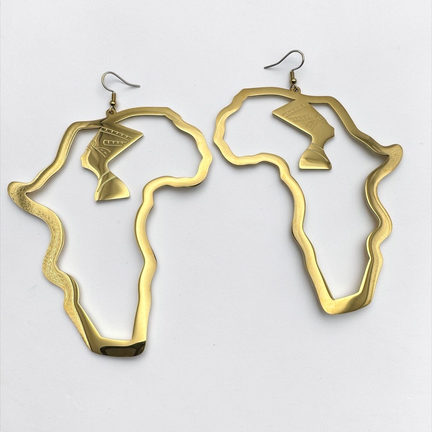 Oversized Gold Africa Map Earrings with Queen Profile – Stainless Steel Afrocentric Statement Jewellery - Fatisha Boutique #