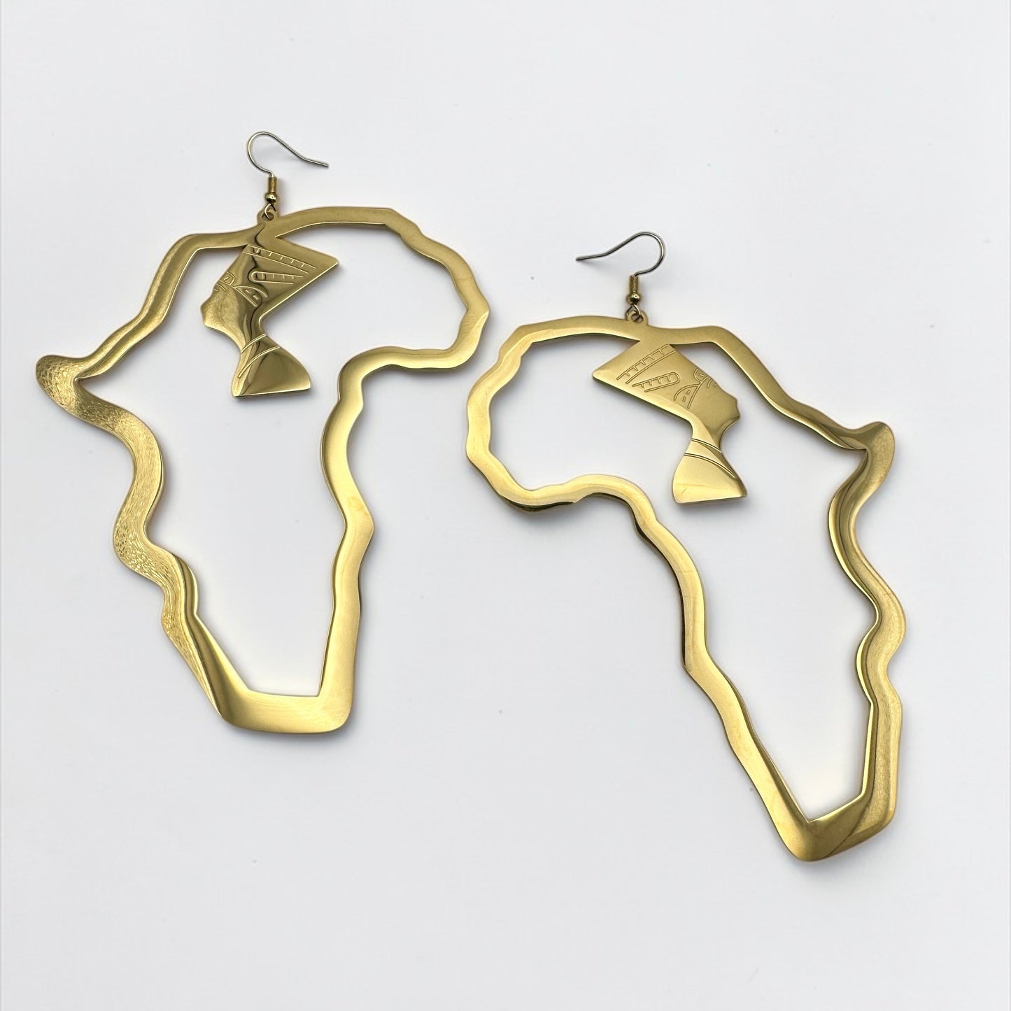 Oversized Gold Africa Map Earrings with Queen Profile – Stainless Steel Afrocentric Statement Jewellery - Fatisha Boutique #