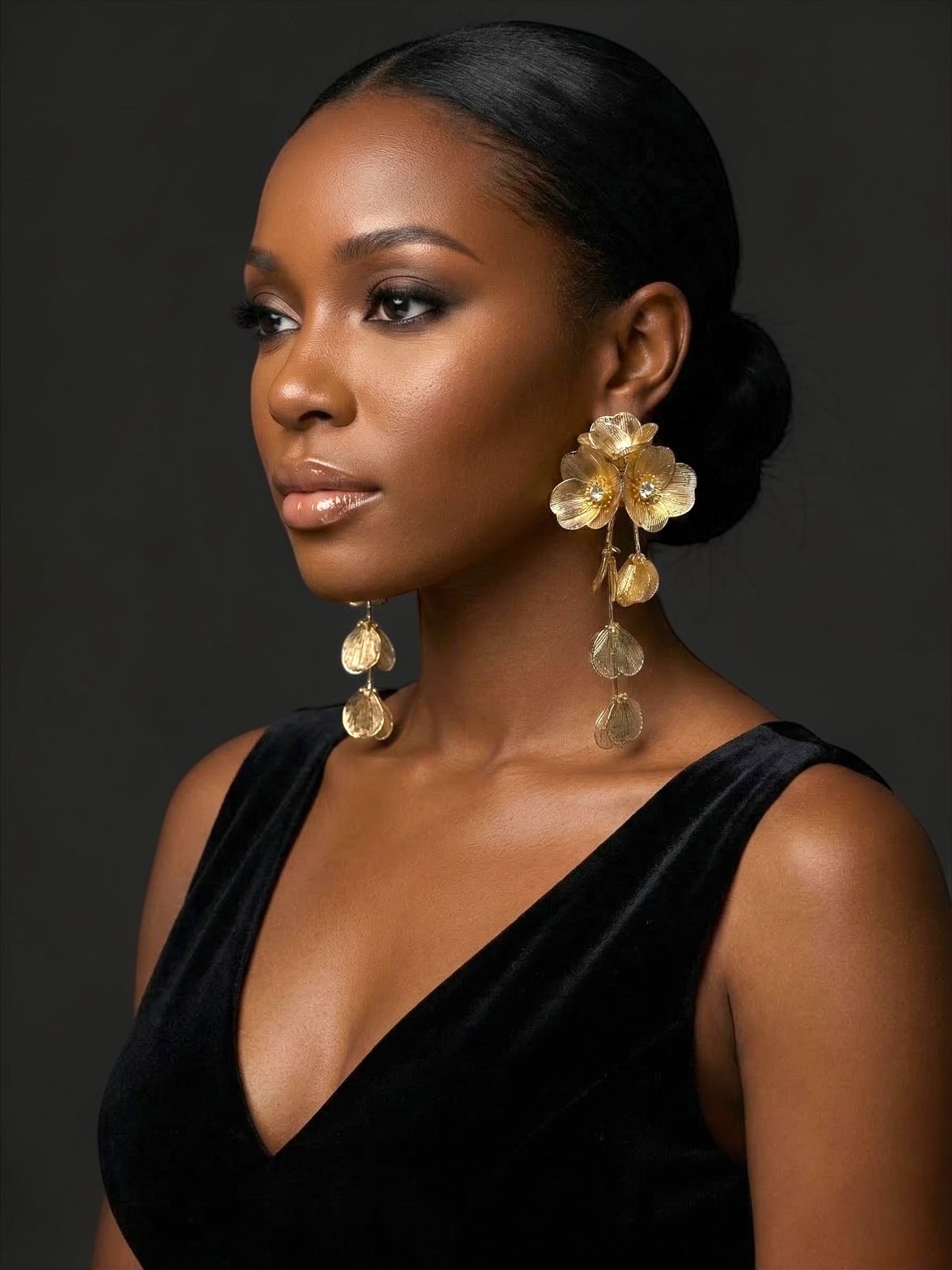 Elegant Floral Rhinestone Statement Earrings – Luxury Gold or Silver Drop Dangle Earrings for Women - Fatisha Boutique #