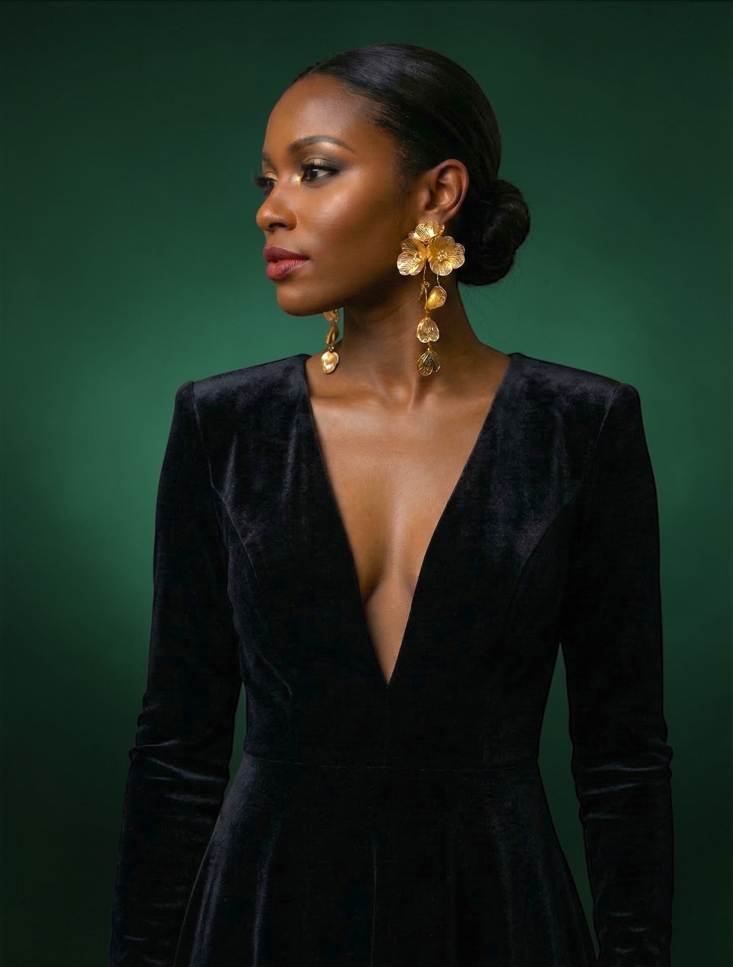 Elegant Floral Rhinestone Statement Earrings – Luxury Gold or Silver Drop Dangle Earrings for Women - Fatisha Boutique #