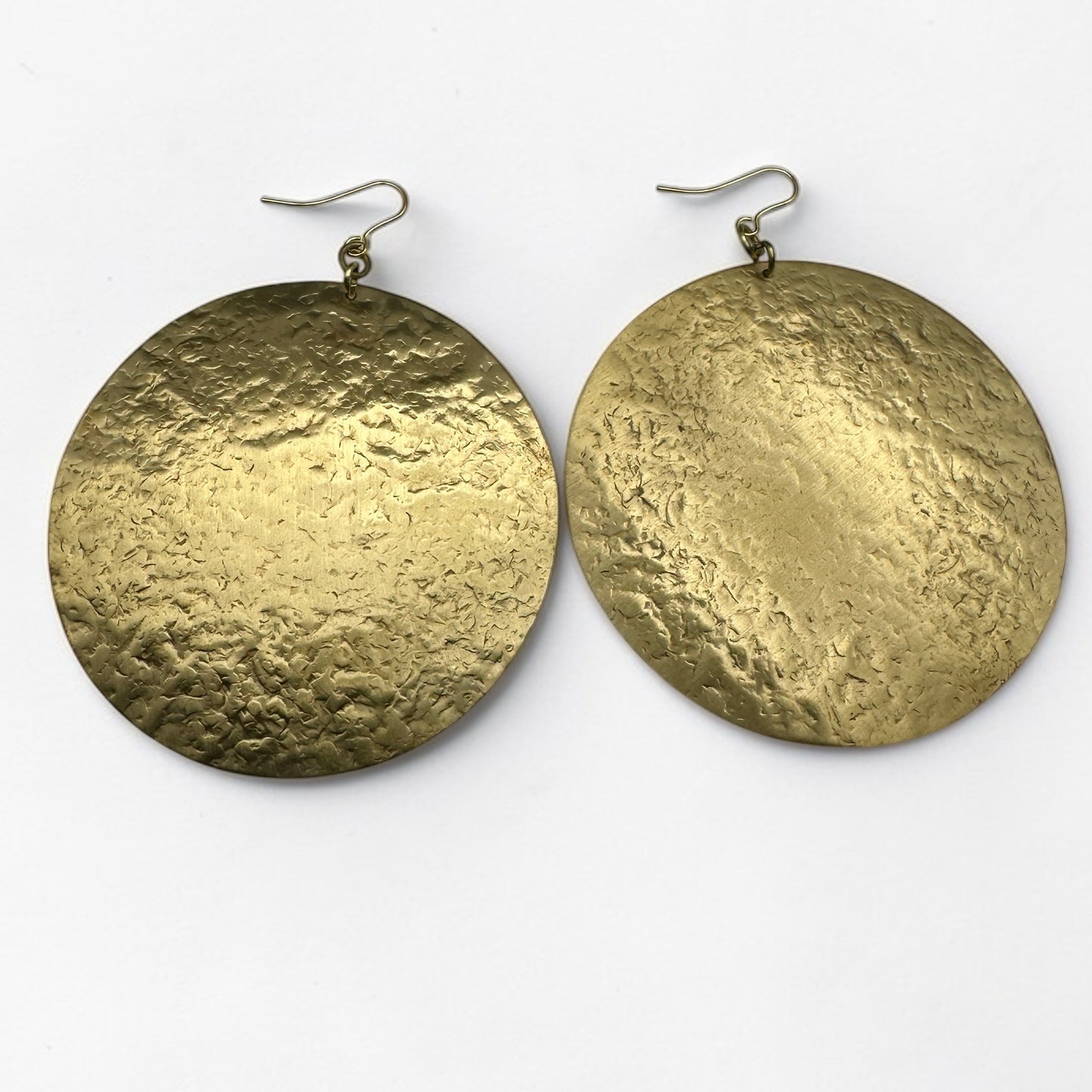 Handmade Hammered Brass Disc Earrings – Afrocentric Statement Dangle Jewellery - Fatisha Boutique #