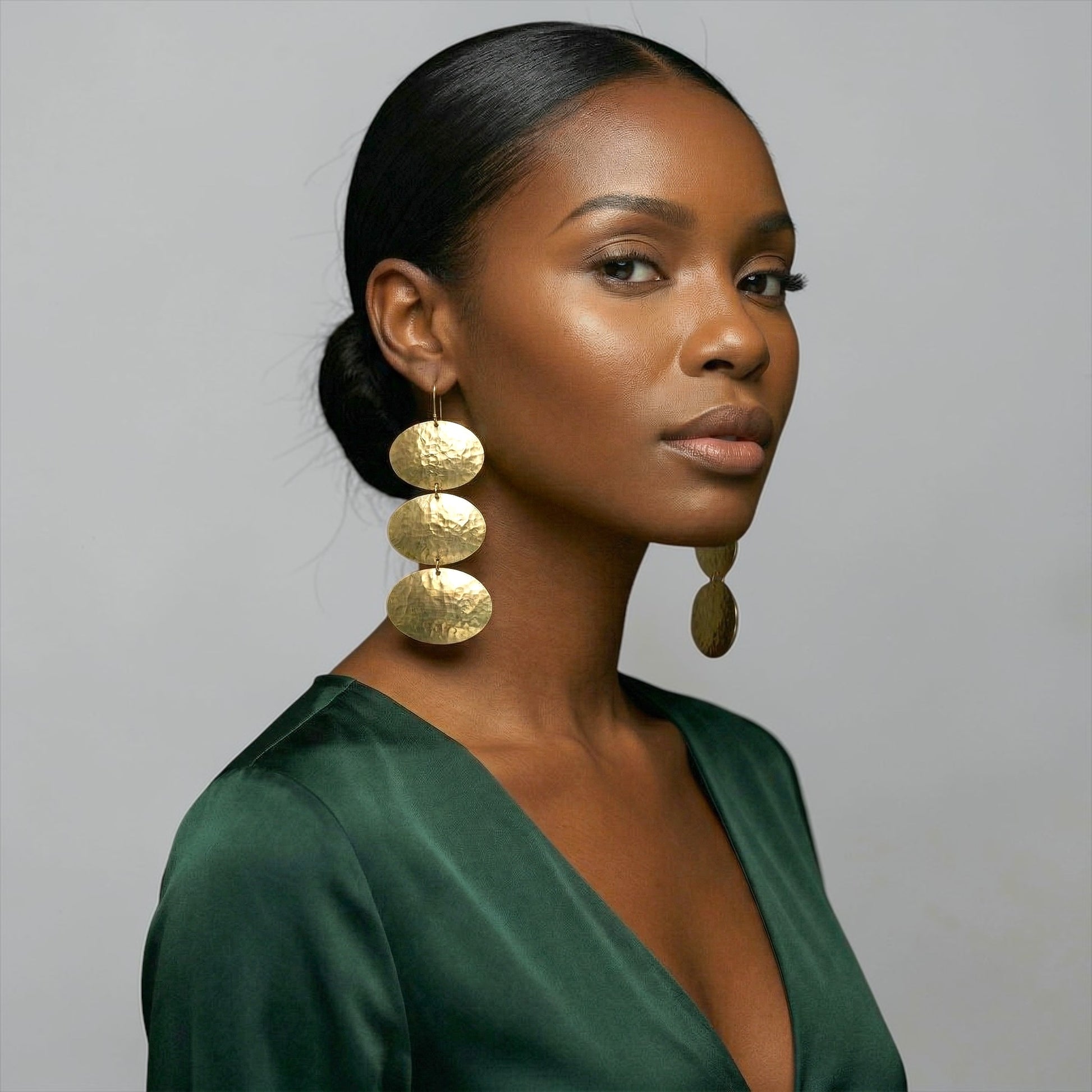 Triple Oval Brass Drop Earrings – Handmade Hammered Statement Jewellery - Fatisha Boutique #