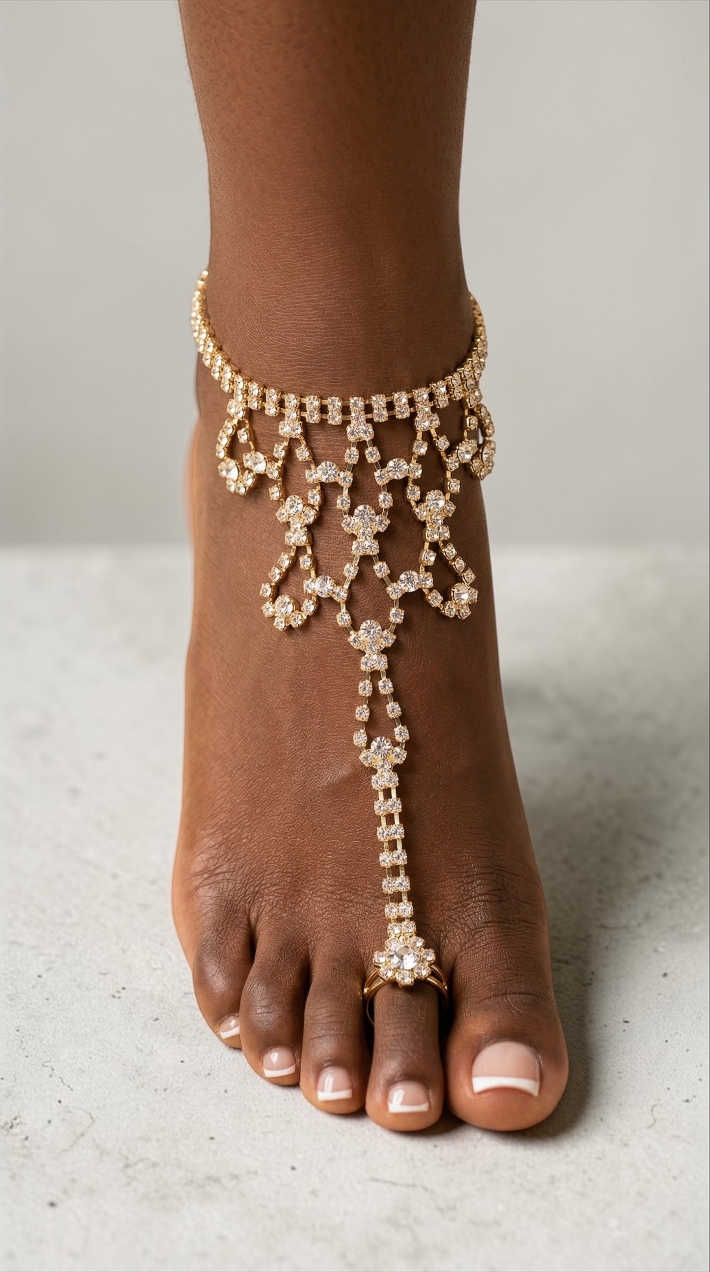 Luxury Crystal Barefoot Sandal (Single) – Gold & Silver Rhinestone Toe Anklet for Bridal & Evening Wear - Fatisha Boutique #