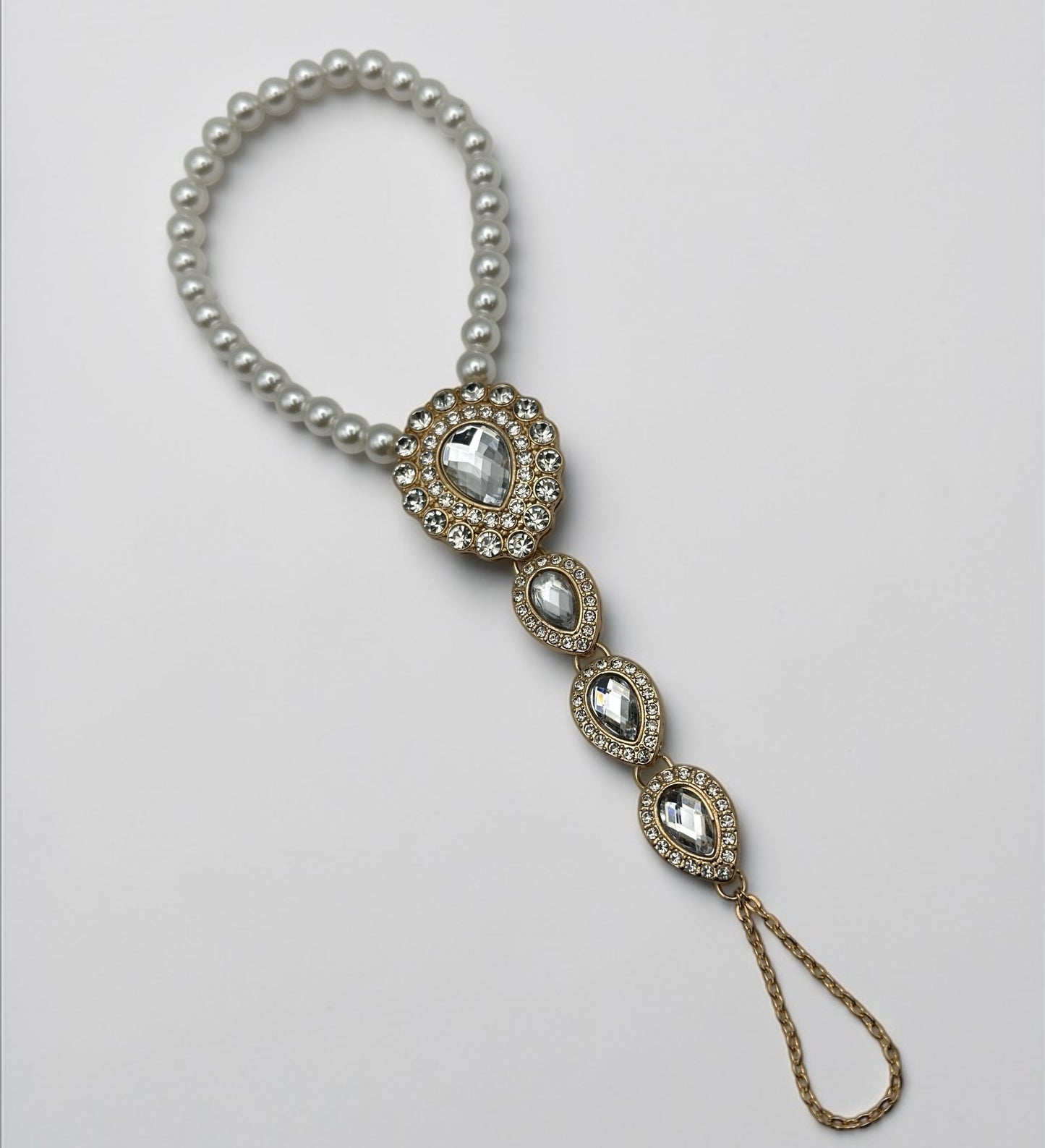 Pearl & Crystal Barefoot Sandal (Single) – Gold & Silver Bridal Toe Anklet Foot Jewellery - Fatisha Boutique #