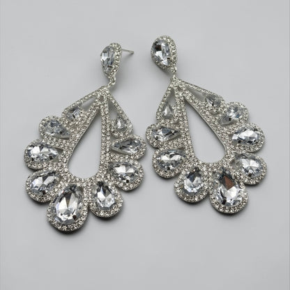 Luxury Rhinestone Teardrop Statement Earrings – Gold & Silver Crystal Glam Drop Earrings - Fatisha Boutique #