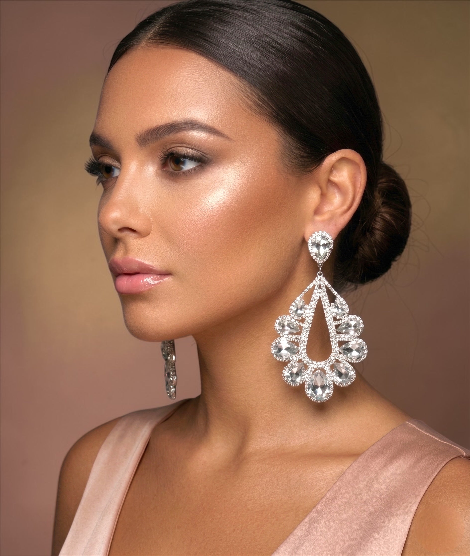 Luxury Rhinestone Teardrop Statement Earrings – Gold & Silver Crystal Glam Drop Earrings - Fatisha Boutique #